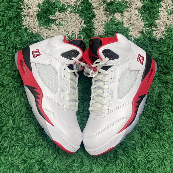 Nike Air Jordan 5 Retro Fire Red Black Tongue (2025) New No Box Size 9 main image 5